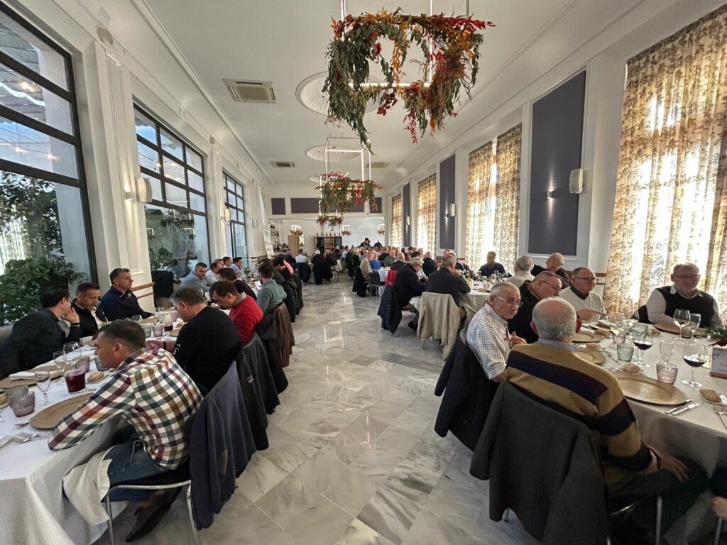 Junta y Comida de 2025